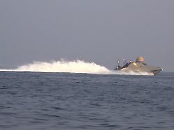 Erinnerung an 1987: Revolutionsgarden "warten" auf US-Streitkräfte in Straße von Hormus