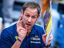 Mecklenburg-Vorpommern: Schwerin nimmt drei Punkte aus Wiesbaden mit