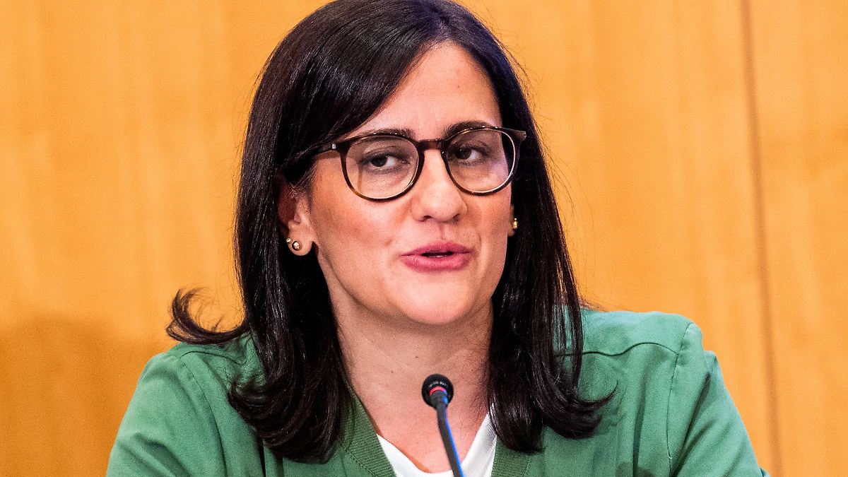 Blumenthal: Frauenrechte nicht nur für gebürtige Frauen