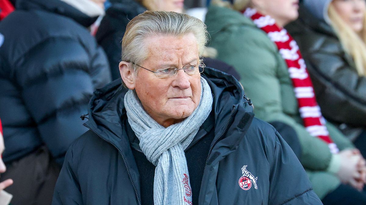 DFB greift K&ouml;lner Stadionsprecher scharf an