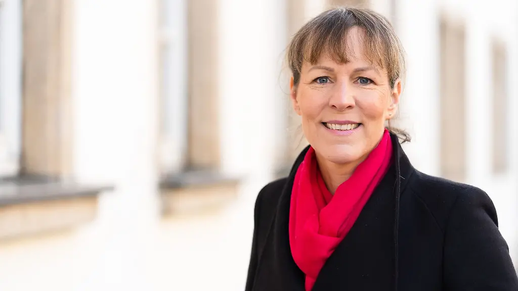 Muss-in-die-Stichwahl-Eva-Doehla-OB-von-Hof