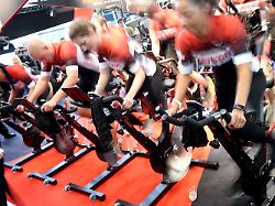 Irreparabler Schaden, kein Nutzen: So ruiniert laute Musik im Fitnesskurs das Gehör