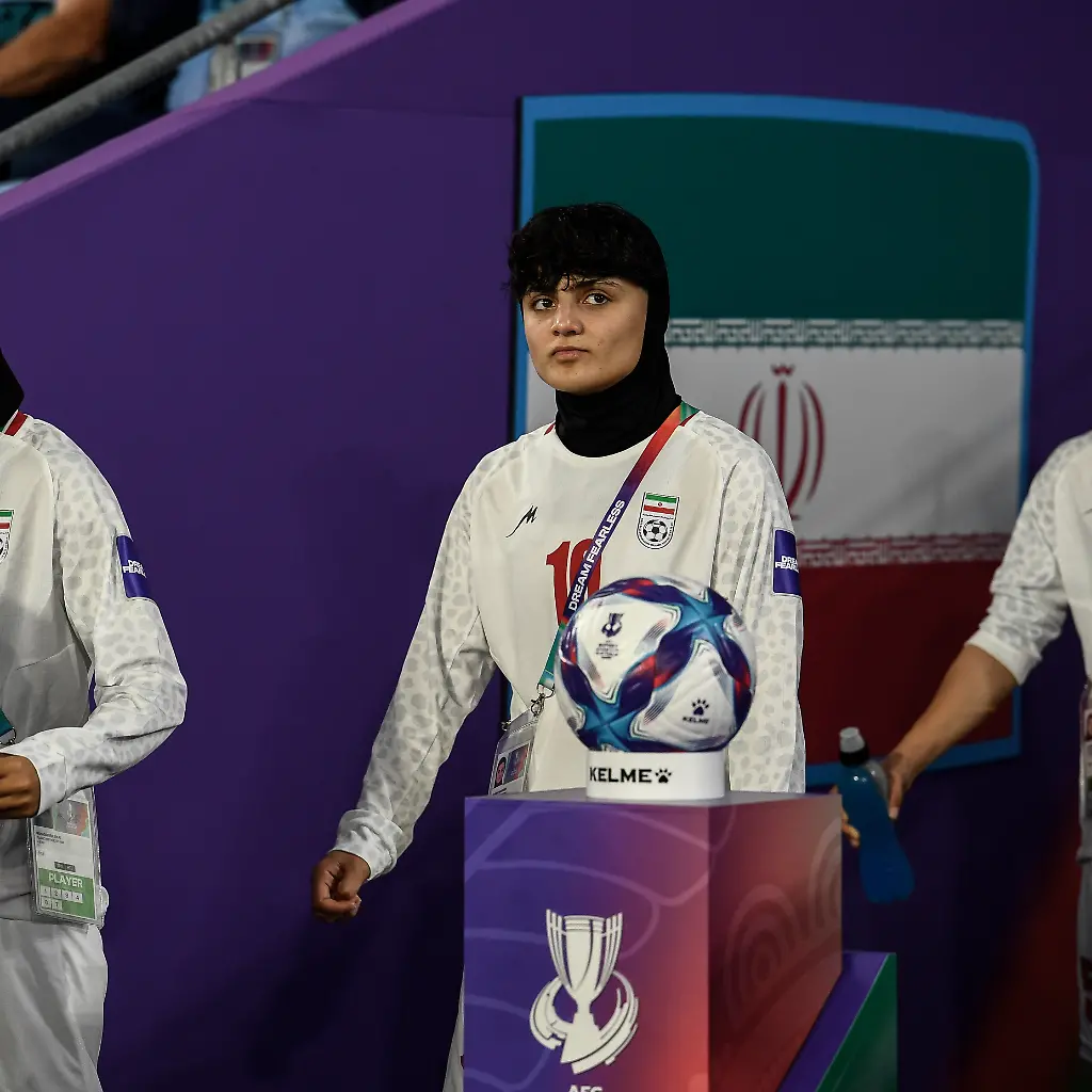 2nd-March-2026-Robina-Stadium-Gold-Coast-Queensland-Australia-AFC-Women-s-Asian-Cup-Iran-versus-South-Korea-Iran-players-walk-onto-the-pitch-before-kick-off