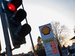 Inflation steigt und bremst: Wirtschaftsforscher senken wegen Nahost-Krieg wohl BIP-Prognose