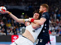 Hamburg & Schleswig-Holstein: Kiel setzt sich im 115. Derby gegen Flensburg durch