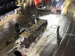 Sechs Menschen gestorben: Polizei zu Busbrand in Kerzers: Täter war "psychisch auffällig"