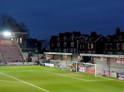 Wie konnte das nur passieren?: Verirrter Fan landet in 3. Liga statt in Champions League