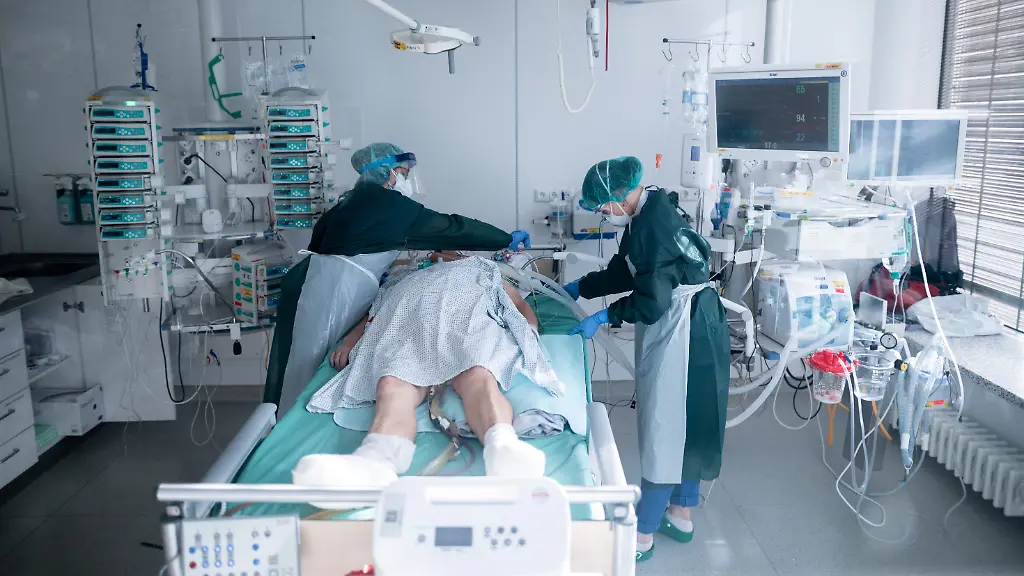 Coronavirus-Intensivstationen-Senioren