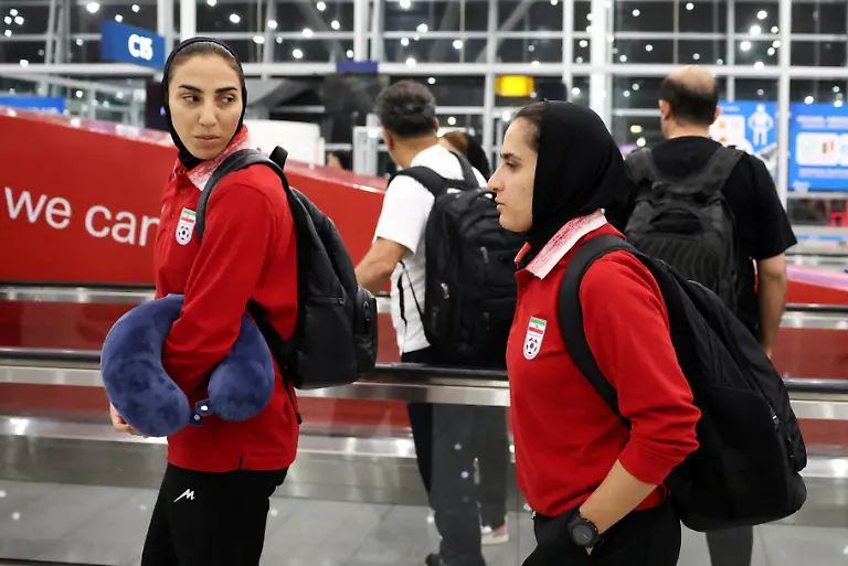 Members-of-the-Iranian-women-s-national-soccer-team-arrive-at-Terminal-1-of-Kuala-Lumpur-International-Airport-after-attending-a-Group-A-match-of-the-AFC-Women-s-Asian-Cup-in-Australia-in-Sepang-Malaysia-March-11-2026