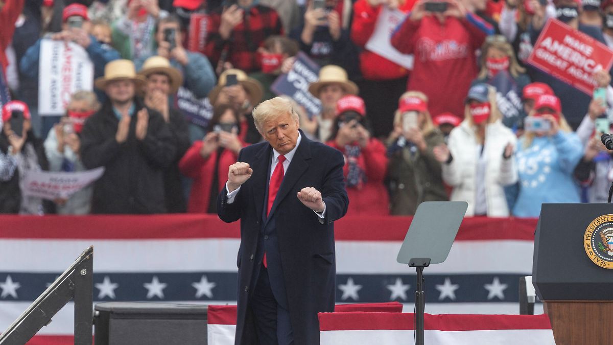 Studie-zeigt-berzeugungskraft-KI-Chatbot-kann-Meinung-von-Trump-W-hlern-beeinflussen