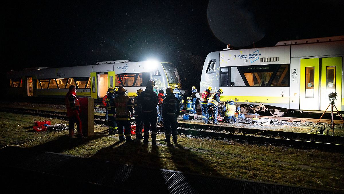 Ursachenforschung nach Zugunfall in Bayreuth mit Verletzten