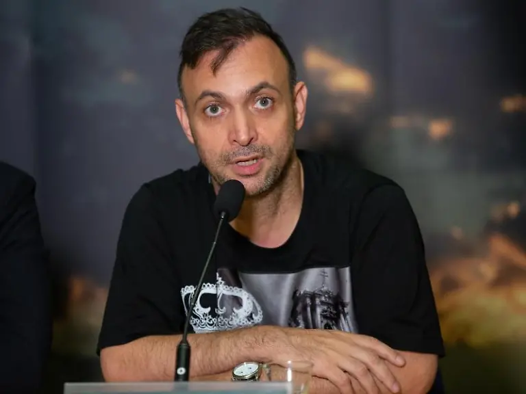 Bob-Hanning-bei-einer-Pressekonferenz