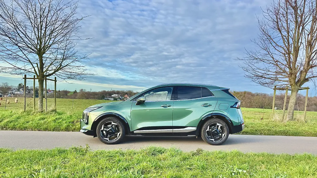 Kia_Sportage_T-GDI_SE