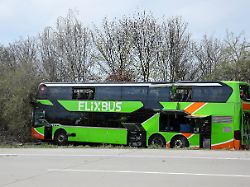 Zwei Jahre nach Unfall: Flixbus-Fahrer räumt tödlichen Fehler ein
