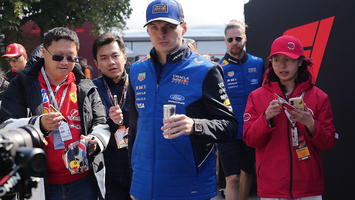 -Es-gibt-nichts-zu-sagen-Verstappen-v-llig-genervt-von-Zukunftsspekulationen