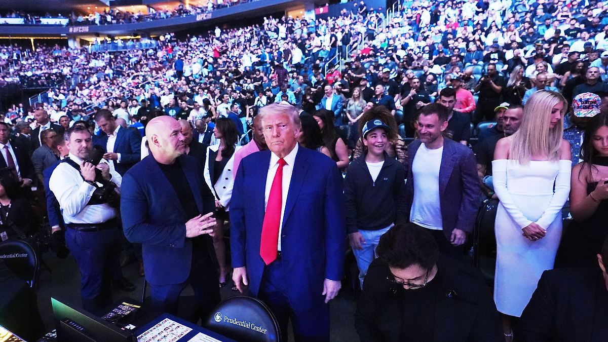 "Schutz des Volkes": MMA-Kämpfer bilden FBI-Agenten aus