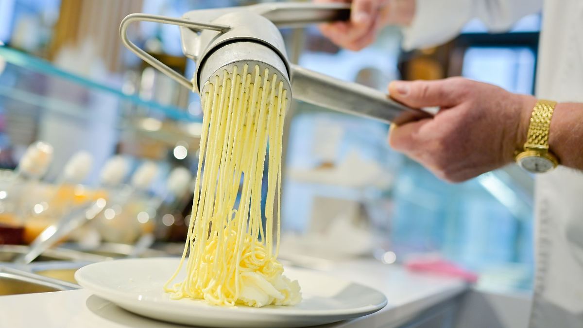 Spaghettieis-Maschine aus Eisdiele gestohlen