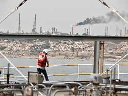 Exporte nach China: Teheran signalisiert "normalen" Öl-Betrieb in Kharg
