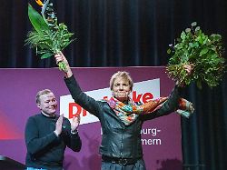 Mecklenburg-Vorpommern: Linke zurrt Landesliste fest - Oldenburg Spitzenkandidatin