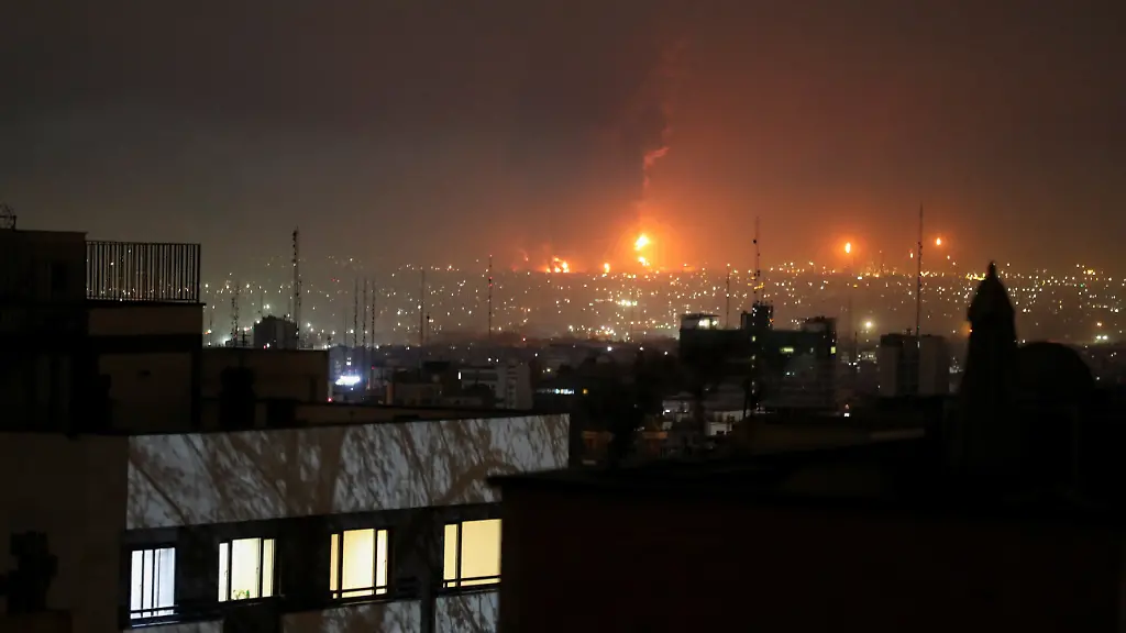 Smoke-rises-following-an-explosion-amid-the-U-S-Israeli-conflict-with-Iran-in-Tehran-Iran-March-7-2026