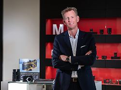 Hessen: Leica setzt auf Verjüngung - Andreas Voll wird neuer Chef
