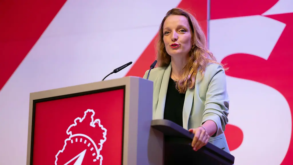 Josefine-Koebe-Generalsekretaerin-der-SPD-Hessen-zieht-eine-erste-fruehe-Bilanz-nach-den-Kommunalwahlen