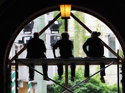 Frage aus dem Arbeitsrecht: Muss ich dem Chef sagen, wenn ich keine Aufgaben mehr habe?