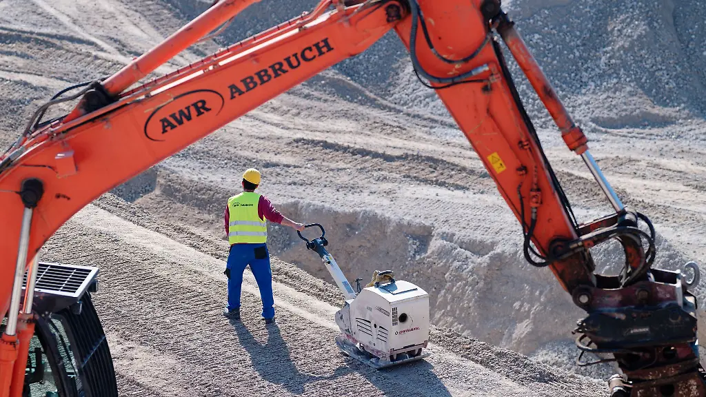 Der-lange-Arm-des-Abrisses