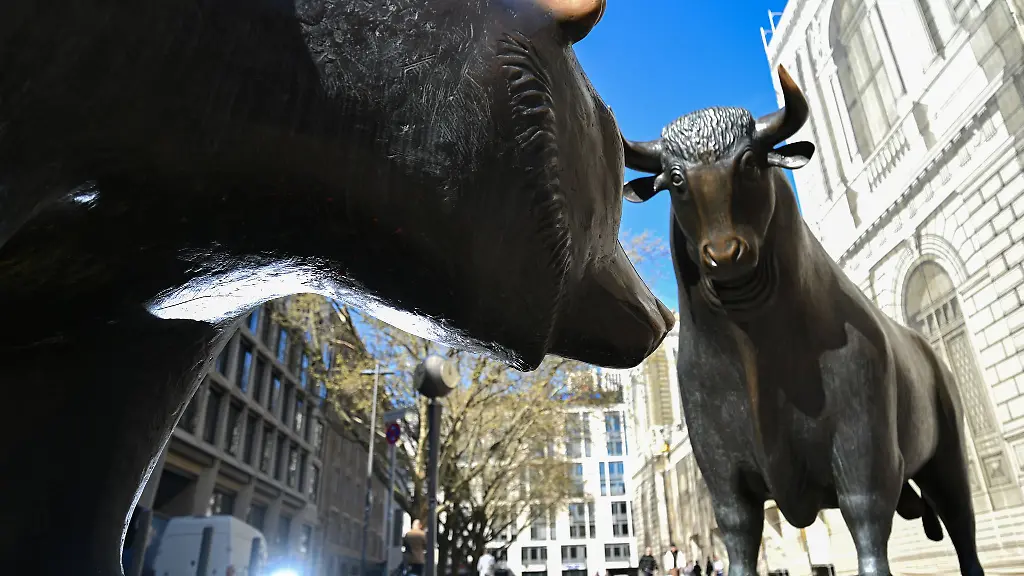 Auf-der-neuen-FeiF-Plattform-stellen-Unternehmen-und-Institutionen-standardisierte-Module-zu-wichtigen-Finanzthemen-bereit