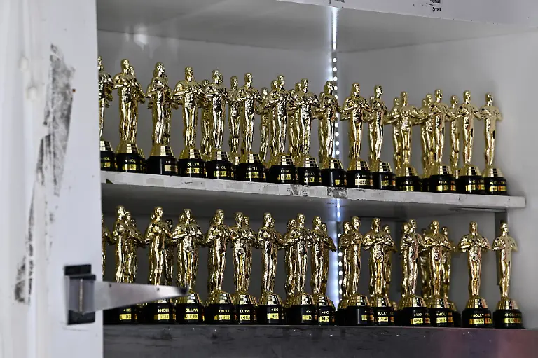 Miniture-Oscar-statuette-replicas-on-display-for-sale-in-the-window-of-a-souvenir-shop-along-Hollywood-Boulevard-as-preperations-for-the-98th-Academy-Awards-are-underway-Los-Angeles-CA-March-12-2026