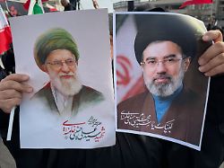 Nachfolger ungeeignet für Amt: Bericht: Getöteter Ajatollah zweifelte an Intelligenz seines Sohn