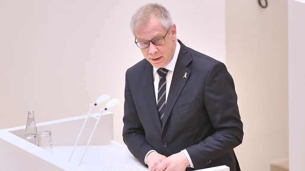 Potsdam-Brandenburg-Deutschland-Landtag-11