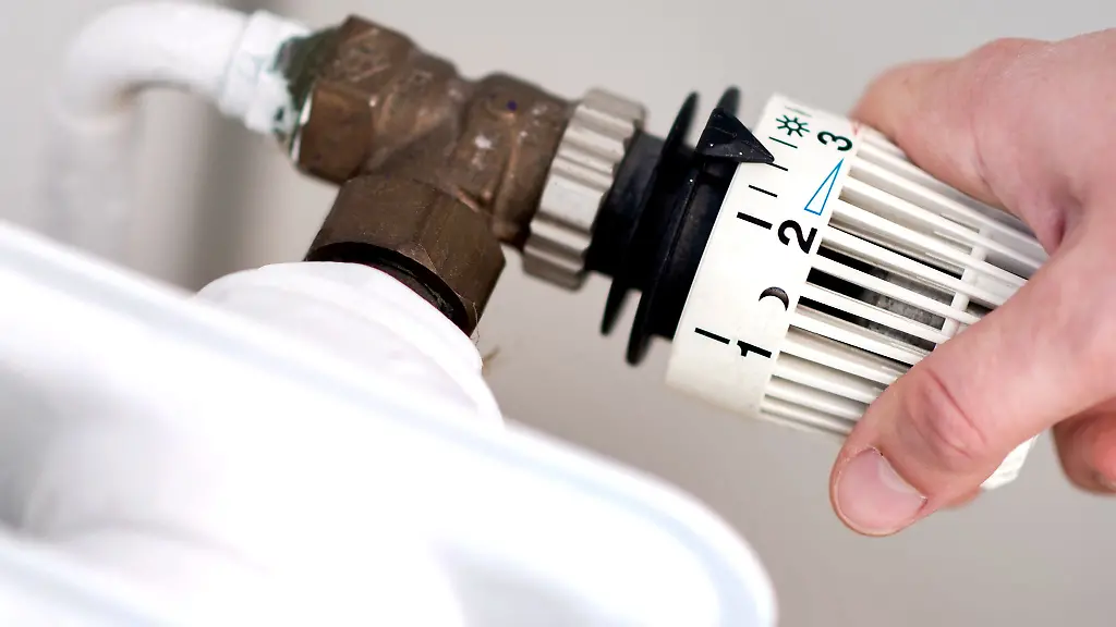 Innerhalb-weniger-Tage-hat-sich-Erdgas-laut-Verivox-bei-neu-abgeschlossenen-Vertraegen-um-1-2-Cent-pro-Kilowattstunde-verteuert