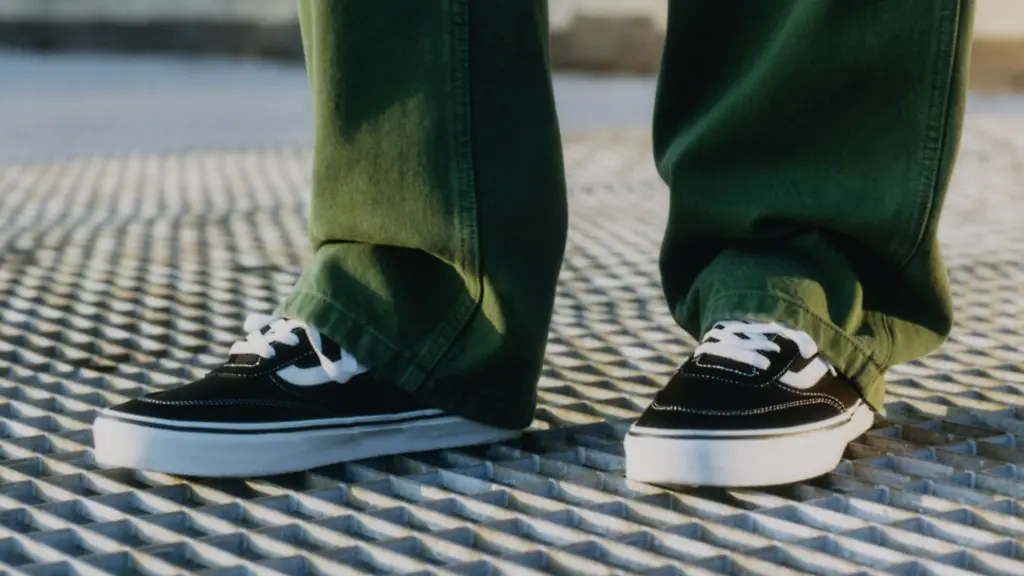 Die-Vans-Brooklyn-Herren-Sneaker-aus-Wildleder-sind-derzeit-stark-reduziert-erhaeltlich