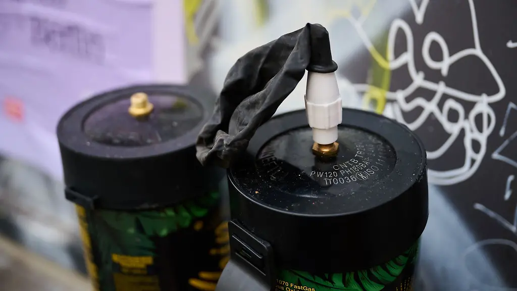 Beim-Giftinformationszentrums-Nord-sind-im-vergangenen-Jahr-33-Mal-Menschen-wegen-der-missbraeuchlichen-Inhalation-von-Lachgas-beraten-worden