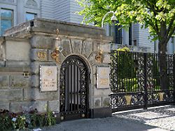 GPS-Pakete per Post verschickt: Mutmaßliche Russland-Spione wegen Sabotageplänen vor Gericht