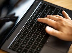 Hamburg & Schleswig-Holstein: Land will bei Digitalstrategie niemanden ausschließen