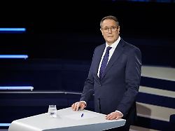 Rheinland-Pfalz & Saarland: Schweitzer fordert von Merz mehr Engagement für Chemiedialog