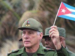 "Unüberwindlicher Widerstand": Kubas Präsident warnt die USA vor Angriff