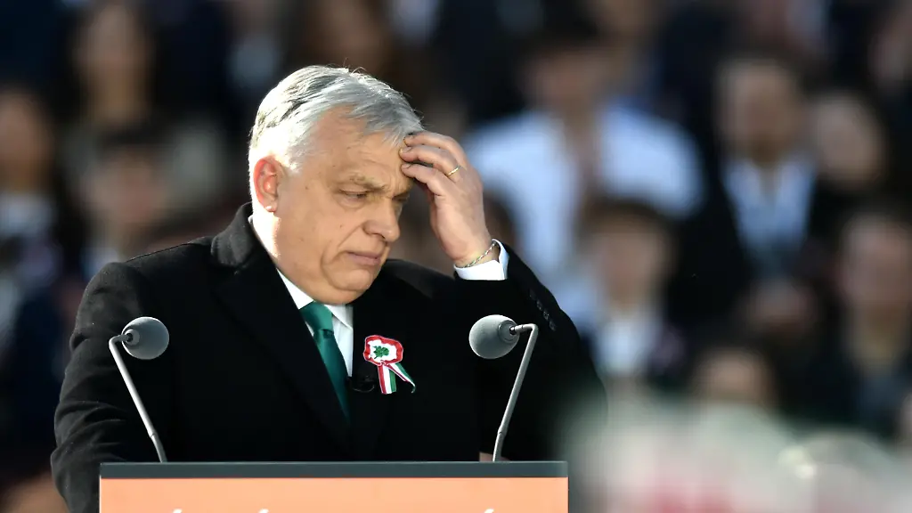 Viktor-Orban-Prime-Minister-of-Hungary-speaks-during-the-state-ceremony-following-the-Peace-March-in-Budapest-Hungary-on-March-15-organized-by-the-Fidesz-party-on-the-anniversary-of-the-1848-49-Hungarian-Revolution-Rallies-from-all-major-parties-are-scheduled-for-today-marking-one-of-the-most-important-days-of-the-election-campaign-as-Hungary-is-set-to-hold-a-general-election-in-April