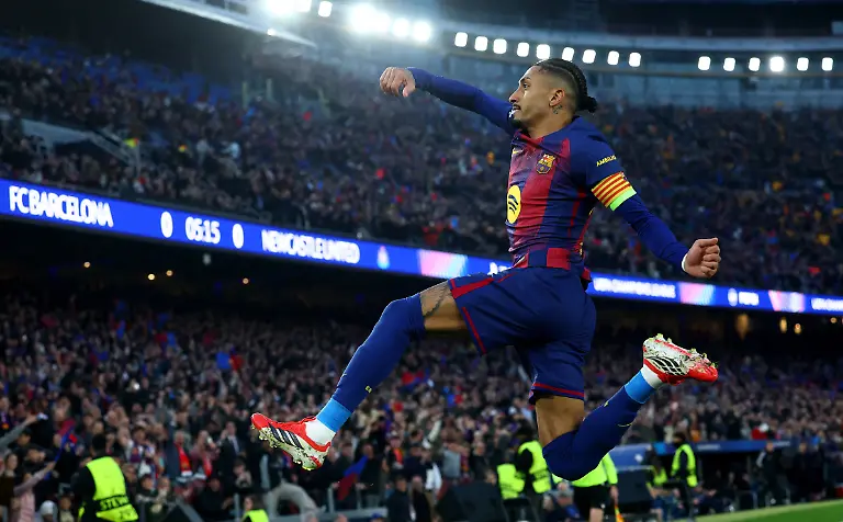 Soccer-Football-UEFA-Champions-League-Round-of-16-Second-Leg-FC-Barcelona-v-Newcastle-United-Spotify-Camp-Nou-Barcelona-Spain-March-18-2026-FC-Barcelona-s-Raphinha-celebrates-scoring-their-first-goal-REUTERS-Albert-Gea