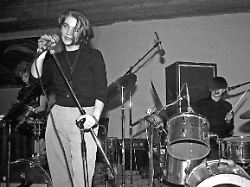 Westberliner Kultband: Trauer um Bettina Köster: Malaria!-Sängerin wurde  66 Jahre alt