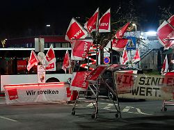 Nordrhein-Westfalen: Nahverkehr in vielen Städten lahmgelegt