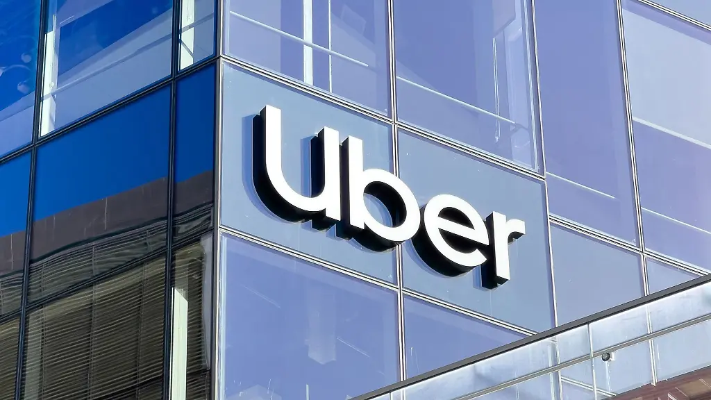 Uber-will-zur-Plattform-fuer-Robotaxis-verschiedener-Anbieter-werden