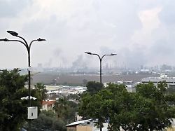 Trump ermahnt Netanjahu: Größte Öl-Raffinerie Israels bei iranischem Angriff getroffen