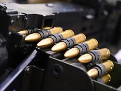 "Geld als Waffe": Wie Krieg und Frieden von der Wirtschaft abhängen