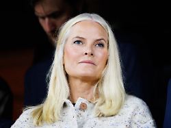 Kontakt über Jahre: Mette-Marit emotional: Epstein hat mich manipuliert