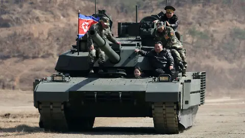 epi_1011763895_DPA AP_zx2do5nvzv-v1-ax-ms6144.jpg_North Korea Kim's Da