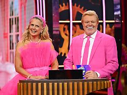 "Wer weiß wie wann was war?": "Du siehst aus wie die Porno-Edition von Horst Schlämmer!"