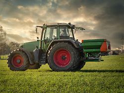 Preisschock zur Frühjahrsaussaat: Düngerpreise explodieren - Iran-Krieg trifft Bauern hart